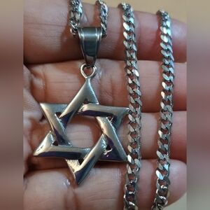 Star of David Necklace, Stainless Steel  David Jewish Pendant & Chain Cuban 22"